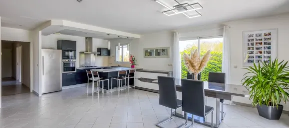 5 bedrooms Villa in Montrevel-en-Bresse, France No. 351162 7