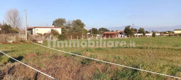 Terrain à Aprilia, Italy 4540m² No. 305728 3