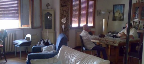 Apartamento de 4 habitaciónes en Empoli, Italy No. 252570 3