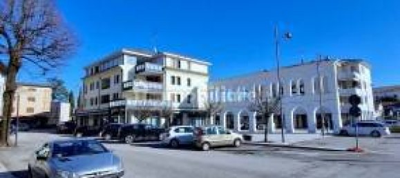 1 bedroom Apartment in Pordenone, Italy No. 292132 8