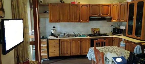 3 rooms Apartment in Crispano, Italy No. 13787 2