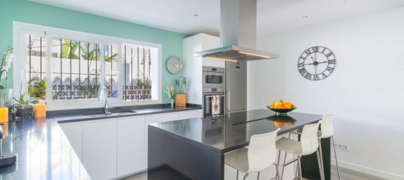 4 bedrooms Villa in Marbella, Spain No. 146570 4