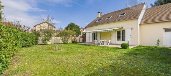 Casa de 4 dormitorios en Massy, France No. 128542 2