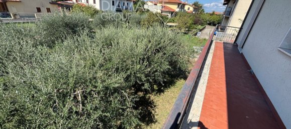 7 rooms House in Castiglione del Lago, Italy No. 234627 5