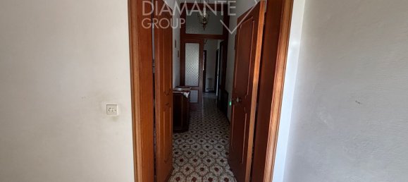 7 rooms House in Castiglione del Lago, Italy No. 234627 16