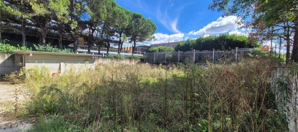 Дом с 6 спальнями в Кардано аль Кампо, Италия № 361245 5