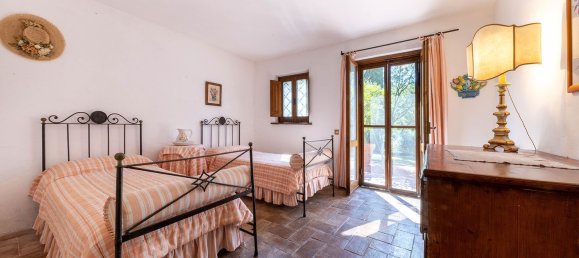 12 rooms House in Monteleone d'Orvieto, Italy No. 131640 18