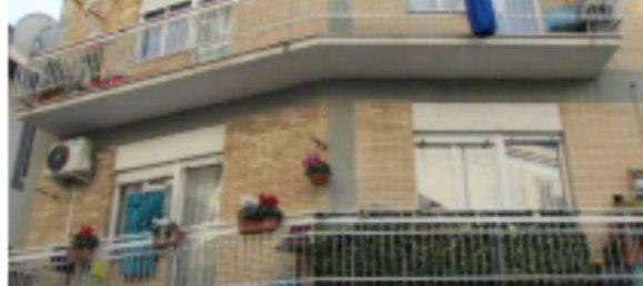 90m² Commercial property in Formia, Italy No. 376960 2