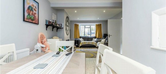 4 Schlafzimmer Haus in South Croydon, United Kingdom, Nr. 7975 5