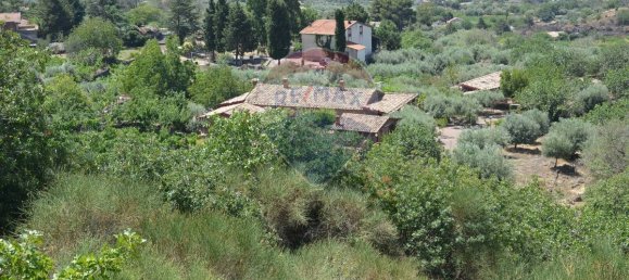 3 bedrooms House in Adrano, Italy No. 356397 31