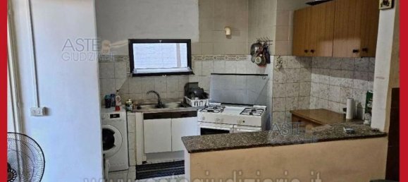 5 bedrooms Apartment in Rome, Italy No. 330827 40