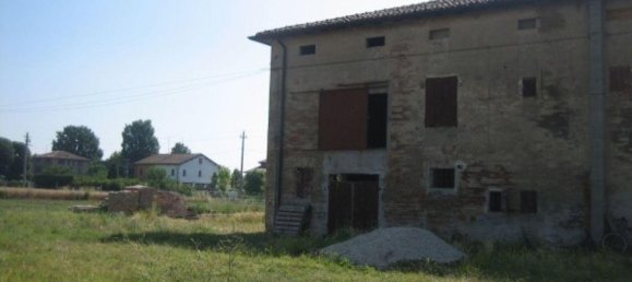 6 rooms House in Modena, Italy No. 234027 7