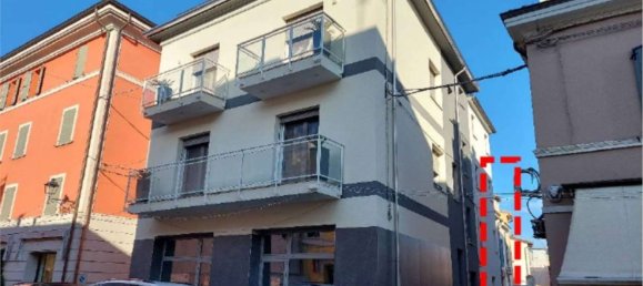 4 bedrooms House in San Felice sul Panaro, Italy No. 312534 3