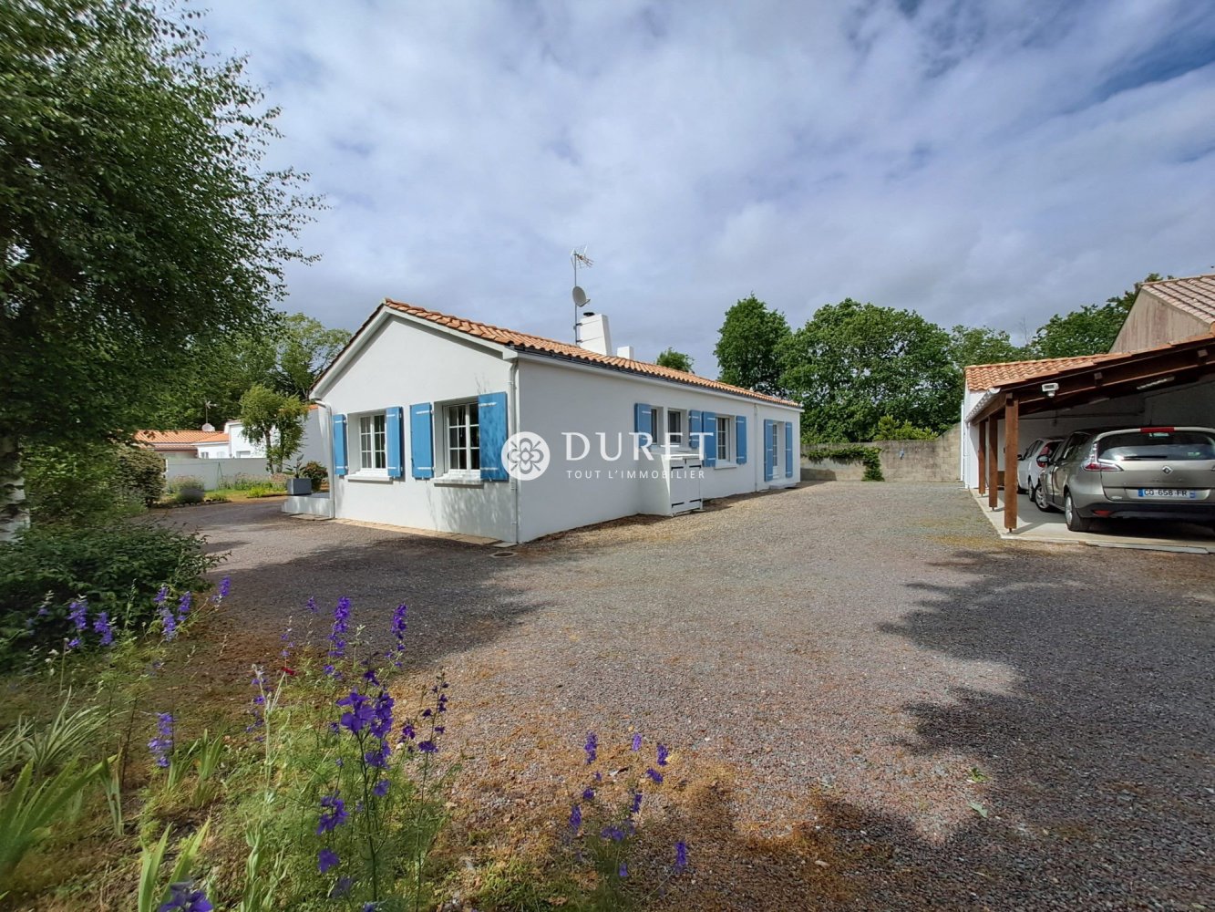 3 bedrooms House in Soullans, France No. 98927