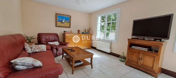 3 bedrooms House in Soullans, France No. 98927 3