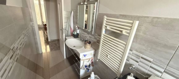 3 rooms Apartment in Barletta, Italy No. 24559 12