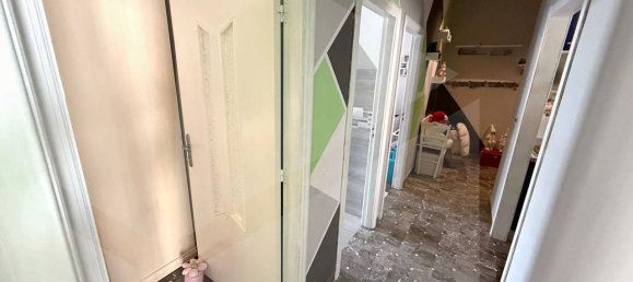 3 rooms Apartment in Barletta, Italy No. 24559 10