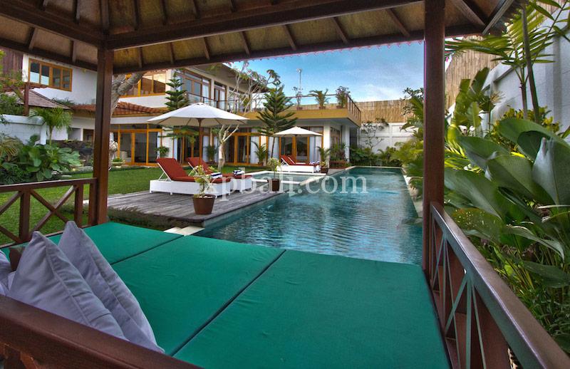 4 غرف نوم فيلا في Seminyak, Indonesia رقم 3674