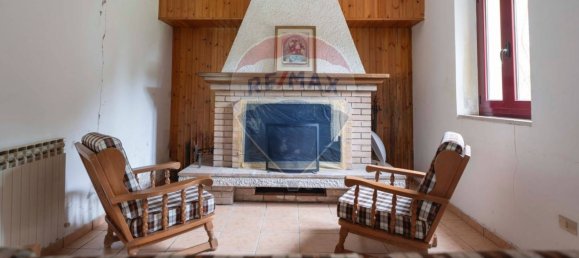 Villa de 4 dormitorios en San Marcello, Italy No. 319460 19