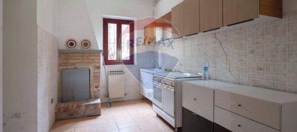 Villa de 4 dormitorios en San Marcello, Italy No. 319460 23
