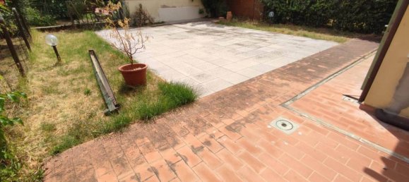 2 bedrooms Apartment in Fucecchio, Italy No. 283176 27