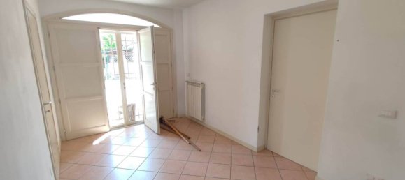 2 bedrooms Apartment in Fucecchio, Italy No. 283176 7
