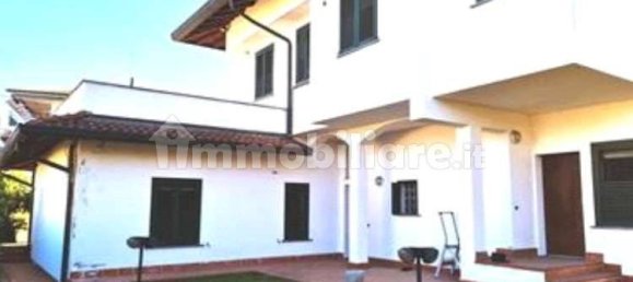 5 rooms Apartment in Lentate sul Seveso, Italy No. 259318 2