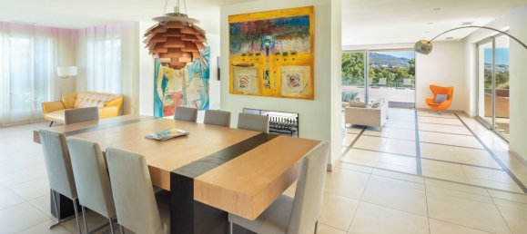 6 bedrooms Villa in Nueva Andalucia, Spain No. 2920 12