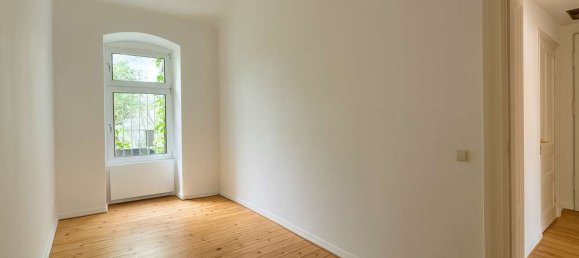2 Schlafzimmer Wohnung in Tempelhof, Germany, Nr. 364356 2