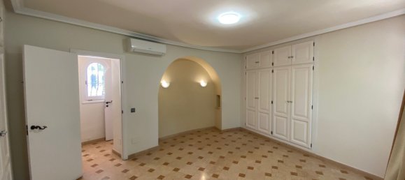 4 bedrooms Villa in Marbella, Spain No. 138339 18