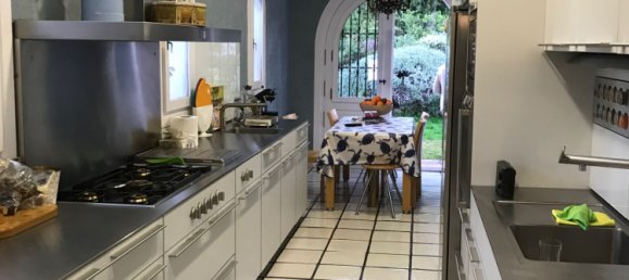 4 bedrooms Villa in Marbella, Spain No. 138339 8