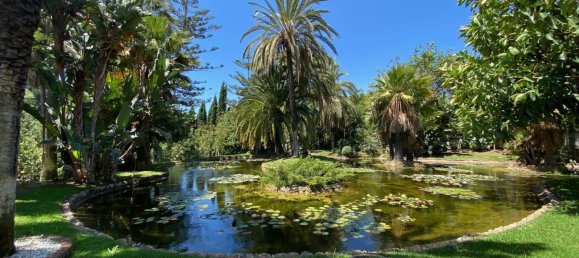 4 bedrooms Villa in Marbella, Spain No. 138339 3