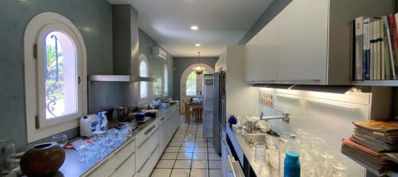 4 bedrooms Villa in Marbella, Spain No. 138339 14