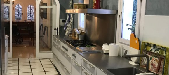 4 bedrooms Villa in Marbella, Spain No. 138339 7