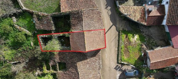 2 bedrooms House in Penela, Portugal No. 31464 3