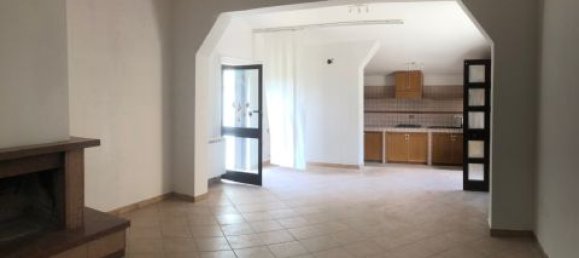 Дом с 2 спальнями в Спольторе, Италия № 180643 25