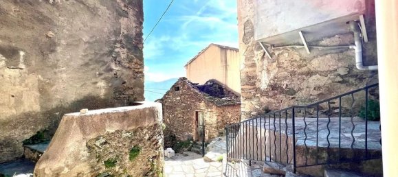 3 bedrooms House in Borgo, France No. 157347 11