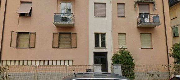 5 bedrooms Apartment in Sassuolo, Italy No. 314599 3