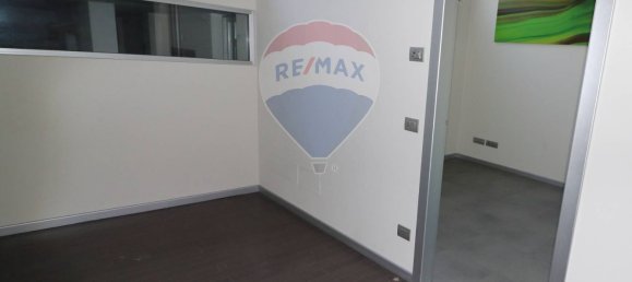 6-salle Bureau à Ponte San Pietro, Italy No. 265354 11