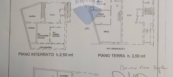 6-salle Bureau à Ponte San Pietro, Italy No. 265354 19