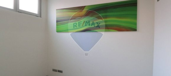 6-salle Bureau à Ponte San Pietro, Italy No. 265354 12