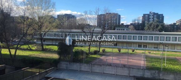 2 bedrooms Apartment in Milan, Italy No. 245509 9