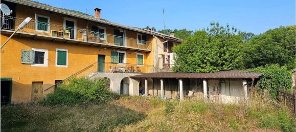 5 bedrooms House in Cumiana, Italy No. 374923 3