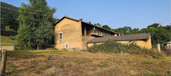5 bedrooms House in Cumiana, Italy No. 374923 2