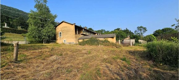 5 bedrooms House in Cumiana, Italy No. 374923 12