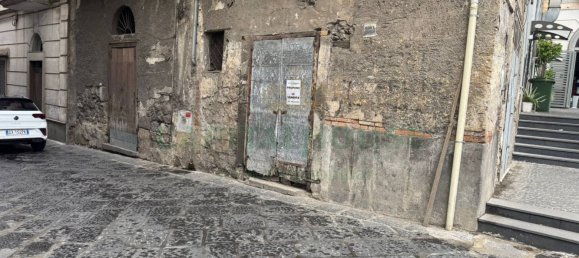 2 rooms Commercial property in Palma Campania, Italy No. 320389 3