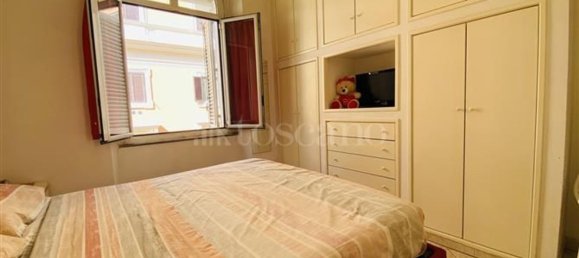 2 rooms Apartment in Rome, Italy No. 276498 6