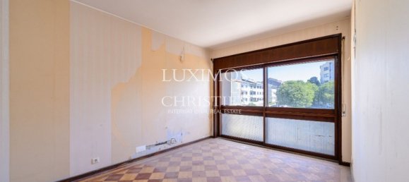 4 bedrooms Villa in Porto, Portugal No. 139026 7