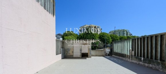 4 bedrooms Villa in Porto, Portugal No. 139026 18