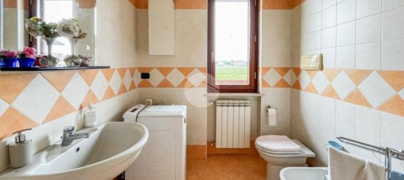 2 Schlafzimmer Wohnung in Trenzano, Italy, Nr. 381401 28